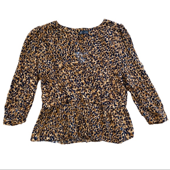 Zara Leopard Peplum Top L Wrap Blouse TRF - Picture 2 of 6